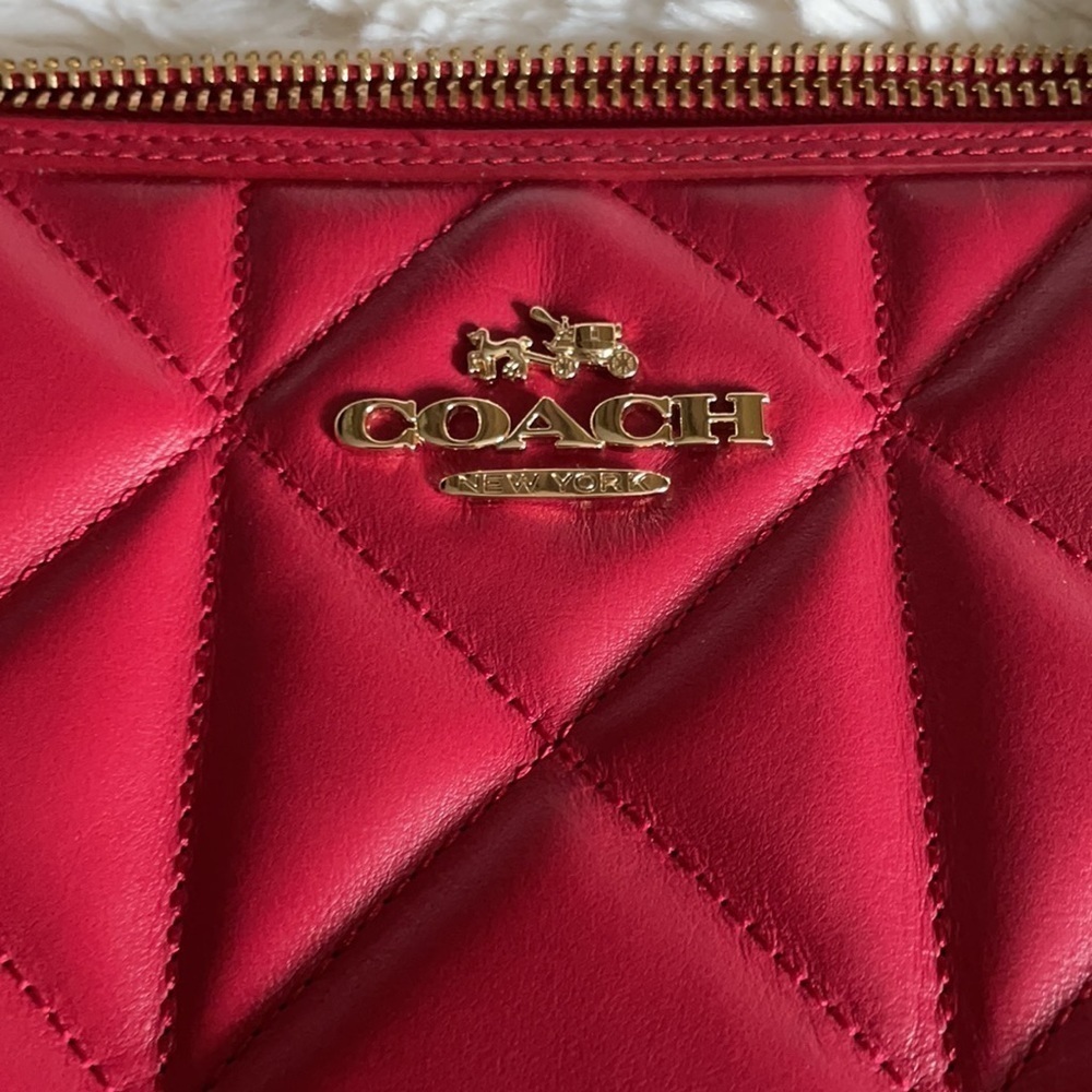 ❤️- NWT Coach Ava Chain Tote Carryall Red Quilted Leather Large Shoulder… - Picture 14 of 16